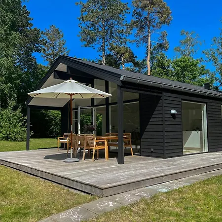 Charming Summer House Close To Ebeltoft