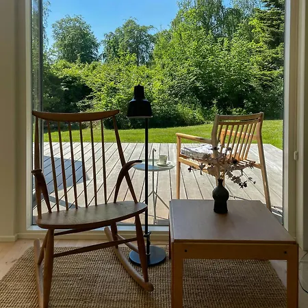 Charming Summer House Close To *