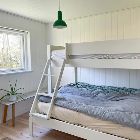 Charming Summer House Close To Nyaraló *
