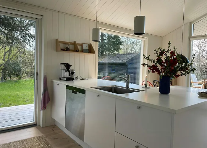 בית נופש Charming Summer House Close To *