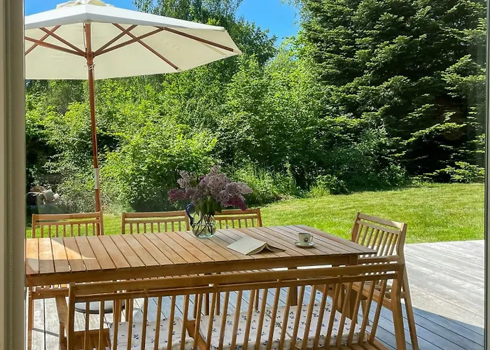 Charming Summer House Close To *